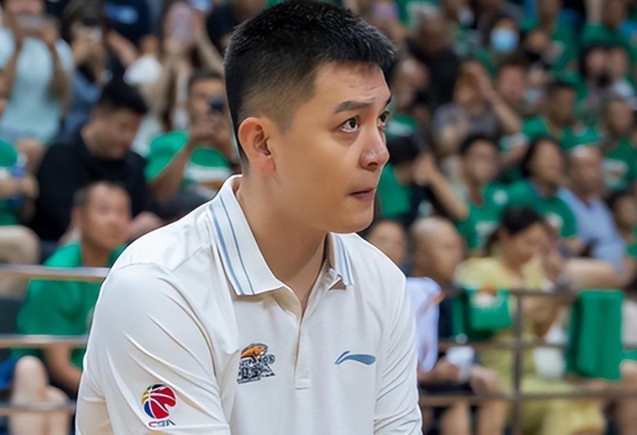 世界杯官方软件下载-不到24小时!杨鸣辞职后下家确定,2天后亮相,做自己喜欢的事