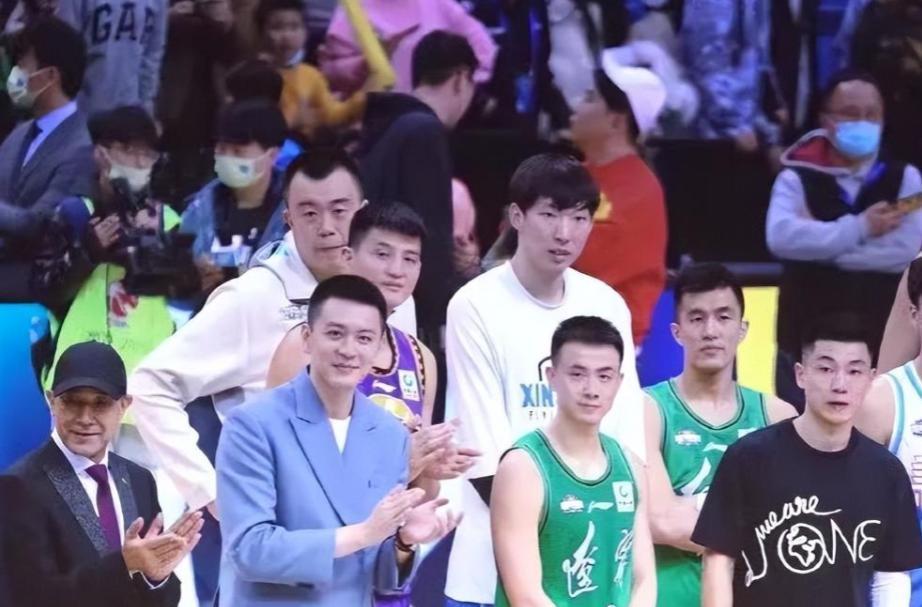 世界杯官方软件下载-不到24小时!杨鸣辞职后下家确定,2天后亮相,做自己喜欢的事