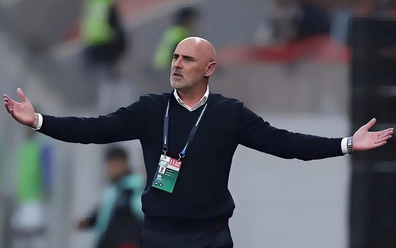 世界杯手机直播平台-武磊和莱昂纳多都复出了！下一个是不是该轮到王振澳？值得期待