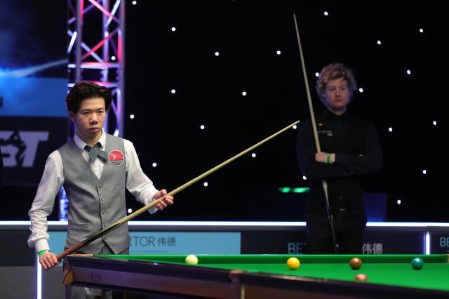 世界杯比赛在线观看入口-直布罗陀赛罗伯逊遭爆冷 中国军团四人全胜晋级